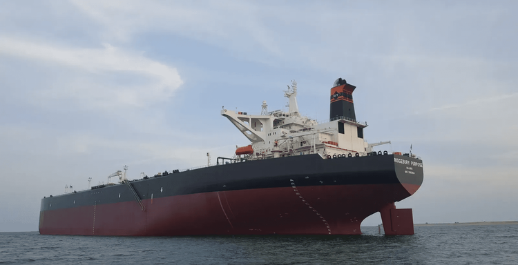 Imagen de portada - United States Imposes New Sanctions on Iranian Oil Trade
