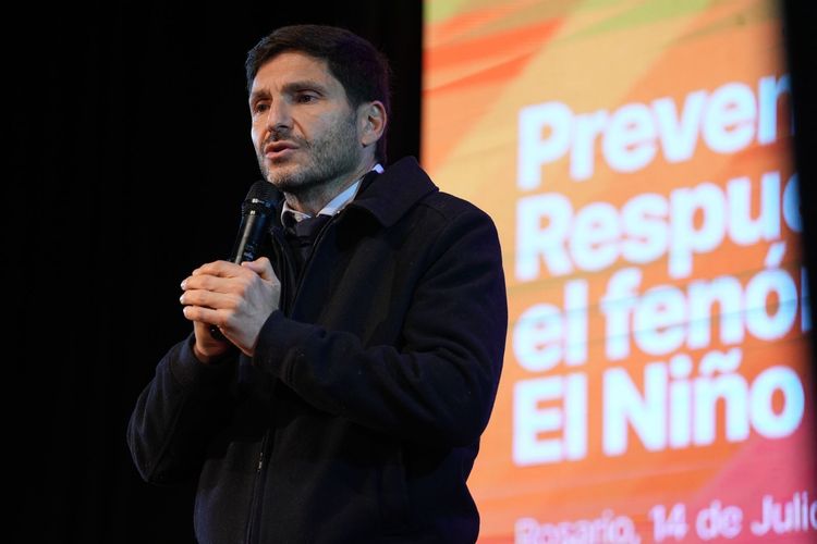 Pullaro presentó las obras y la inversión que realiza Santa Fe para reducir el impacto del Niño