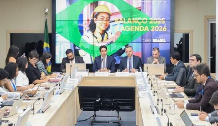 Brasil finalizó 2025 con 21 subastas portuarias y aeroportuarias por R$ 11 mil millones