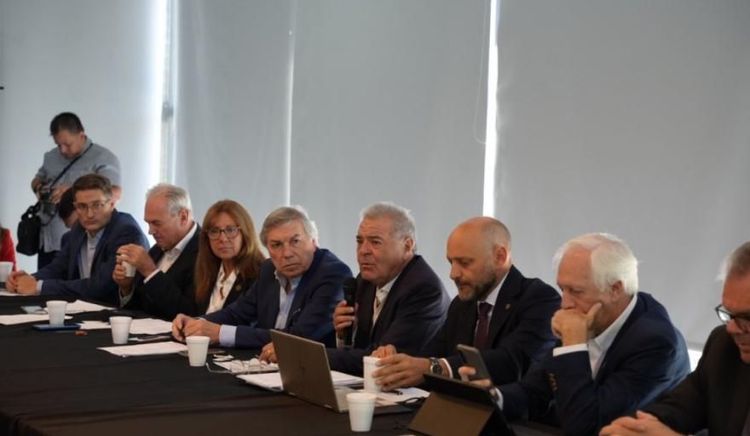 Córdoba, Santa Fe y Entre Ríos debatieron retenciones, biocombustibles e infraestructura en una nueva reunión del gabinete productivo regional