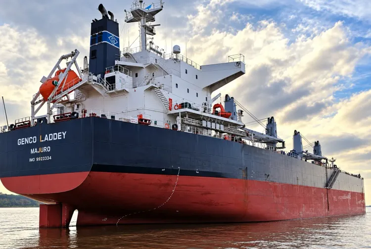 El Puerto de San Nicolás recibirá 14 buques con casi 300.000 toneladas de fertilizantes