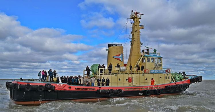 El Puerto de Bahía Blanca organiza una actividad de estampado solidario por Malvinas en el marco del Mercado del Puerto