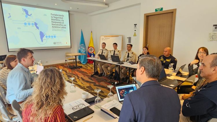 Seguridad marítima: la Prefectura Naval Argentina representó al país en un encuentro internacional sobre tecnología y detección de delitos en el mar