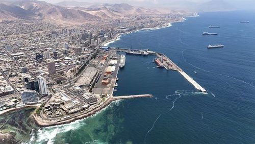Antofagasta opens technical exhibition for port dredging tender