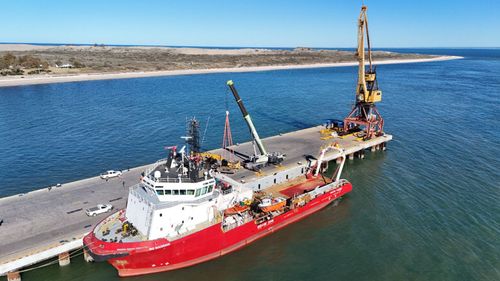 Bahía Grande participará de los estudios geotécnicos del proyecto Argentina LNG de YPF ENI