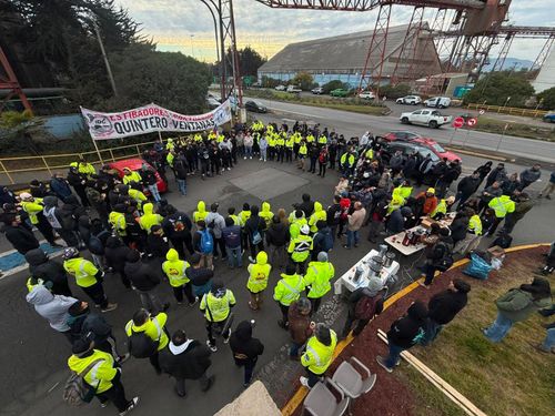 Conatraport paraliza puertos con bloqueo de accesos por pensiones de gracia