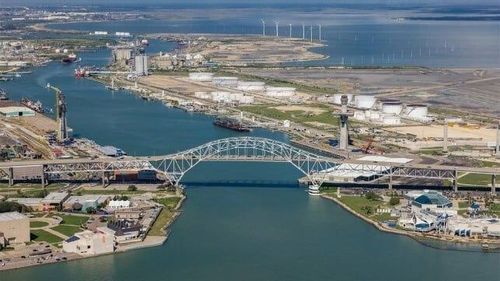 DP World Targets U.S. Container Market Through Deal with Corpus Christi
