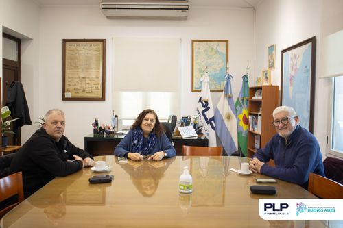 Representantes de Astillero Río Santiago se reunieron con autoridades del Puerto