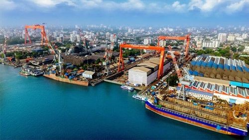 Índia Acelera Expansão da Capacidade de Transporte Marítimo com a Adição de 62 Navios