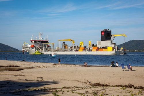 Jan De Nul dragó canal de Itapoá y creó 9 km de playas en Brasil