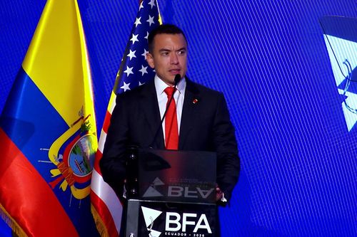Noboa destaca oportunidades de inversión y fortalece la proyección logística de Ecuador en foro empresarial regional