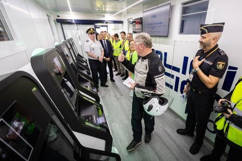 Santander implementa sistema automatizado EES para control de pasajeros extracomunitarios