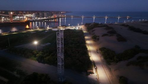 Porto Quequén instala nova torre de sinalização para baliza posterior