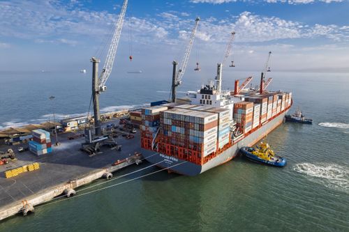 Terminal Puerto Arica registra récord mensual en movimiento de carga durante abril