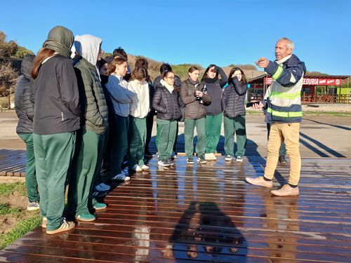 El programa “Puerto Ciudad” recibió a estudiantes de la Escuela Modelo en las instalaciones de Puerto Quequén