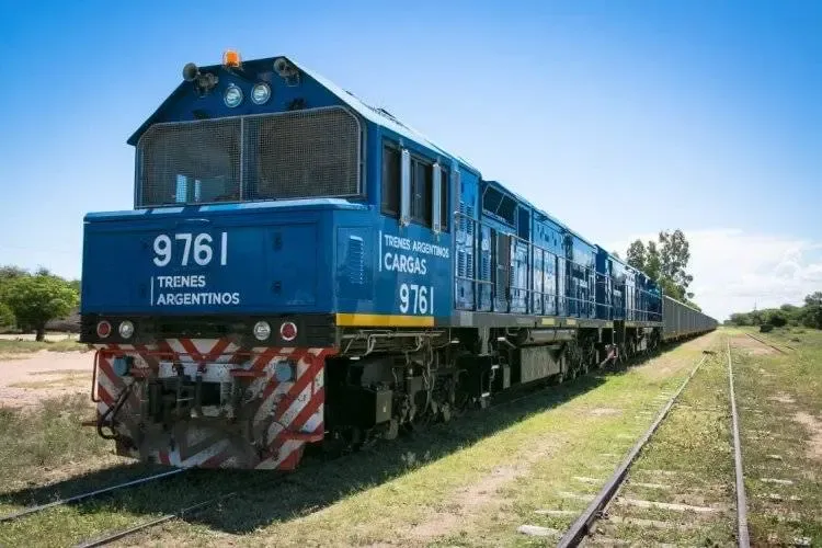 El Gobierno modificó la reglamentación del RIGI para incorporar obras ferroviarias preexistentes y de logística